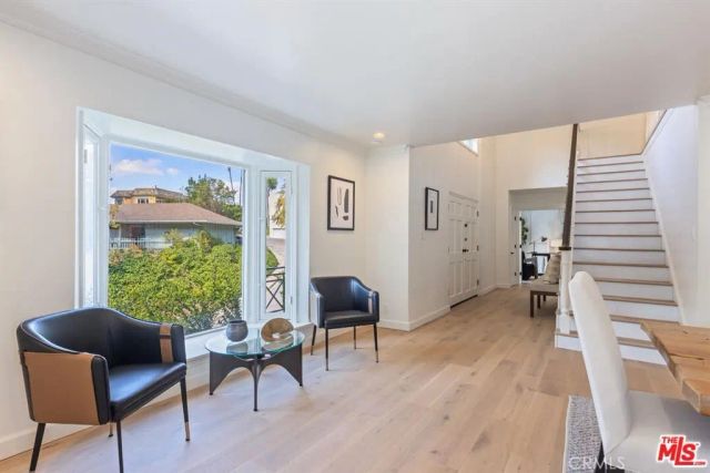 3217 Longridge, Sherman Oaks, CA 91423