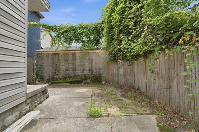 908 Hamlet Street, Newport, KY 41071