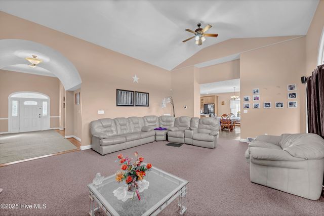 701 Best Road, Whiteville, NC 28472