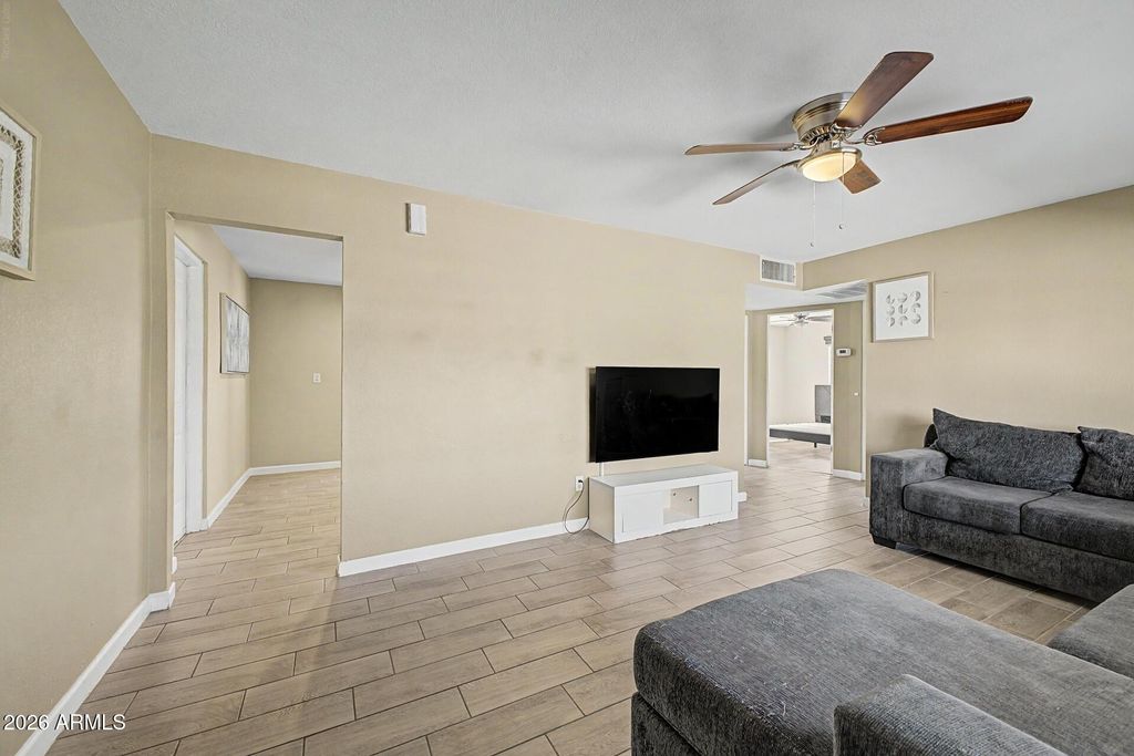 11416 N 112TH Drive, Youngtown, AZ 85363 — photo 3
