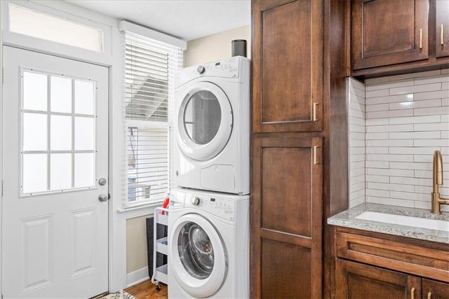 3311 Gillham Road 2N, Kansas City, MO 64109