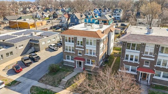 3311 Gillham Road 2N, Kansas City, MO 64109