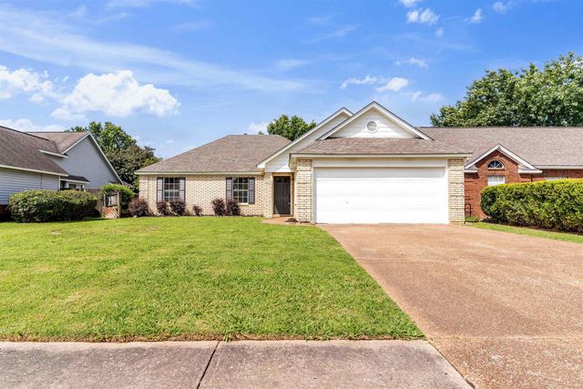 2783 VAN DER VEER DR, Memphis, TN 38133