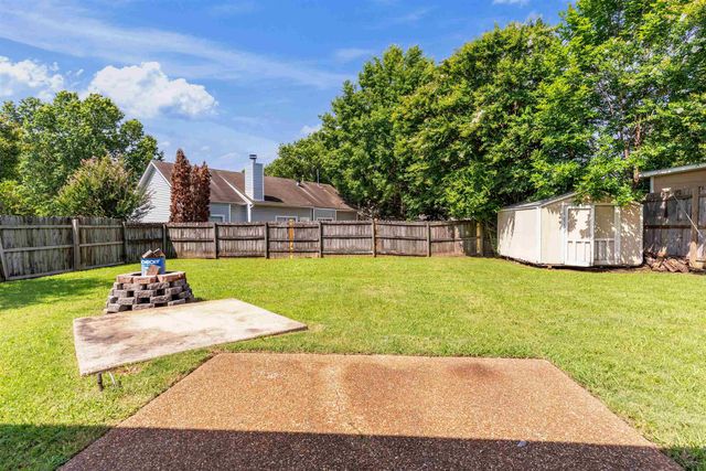 2783 VAN DER VEER DR, Memphis, TN 38133