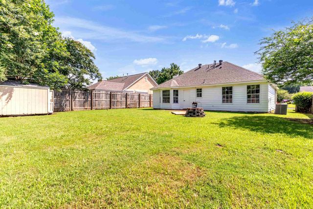 2783 VAN DER VEER DR, Memphis, TN 38133