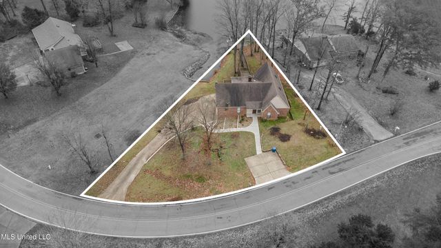 4441 Big Horn Drive, Nesbit, MS 38651