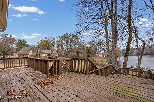 4441 Big Horn Drive, Nesbit, MS 38651