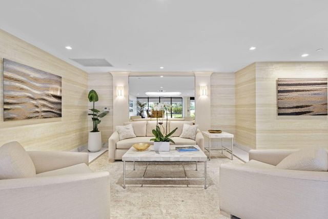 3440 S Ocean Boulevard 107s, Palm Beach, FL 33480