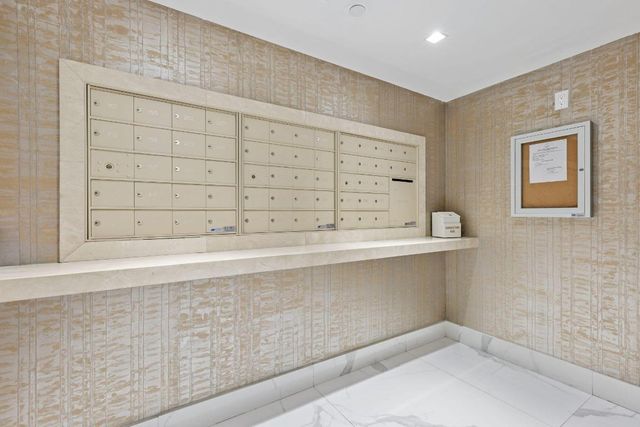 3440 S Ocean Boulevard 107s, Palm Beach, FL 33480