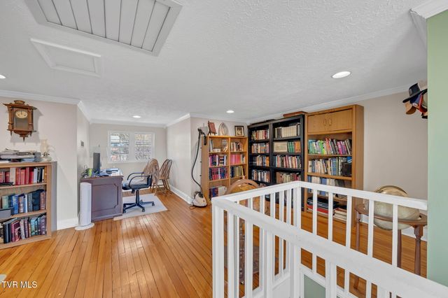 411 West Main Boulevard, Church Hill, TN 37642