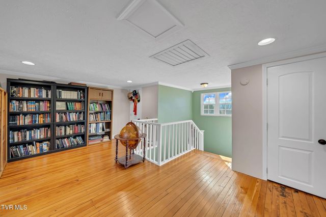 411 West Main Boulevard, Church Hill, TN 37642