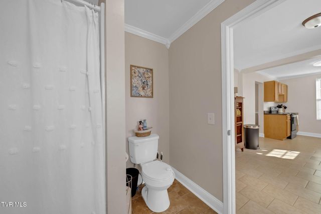 411 West Main Boulevard, Church Hill, TN 37642