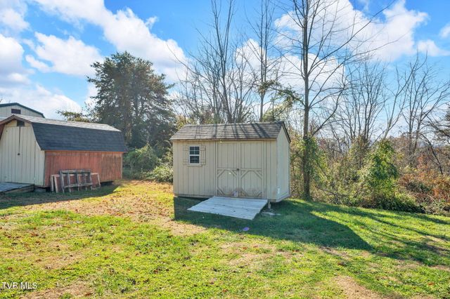 411 West Main Boulevard, Church Hill, TN 37642