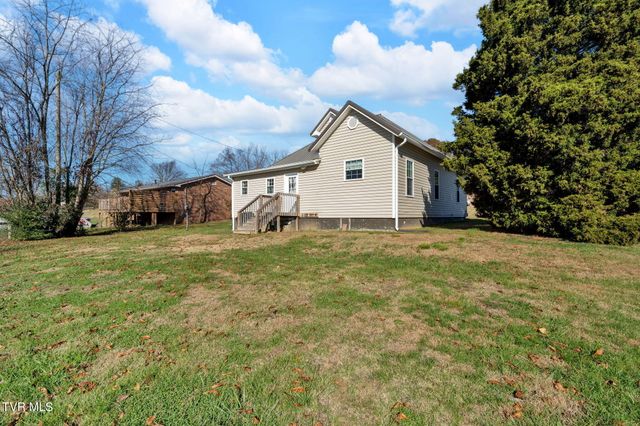 411 West Main Boulevard, Church Hill, TN 37642