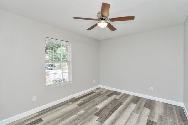 829 Santa Rosa Drive, Fort Worth, TX 76052
