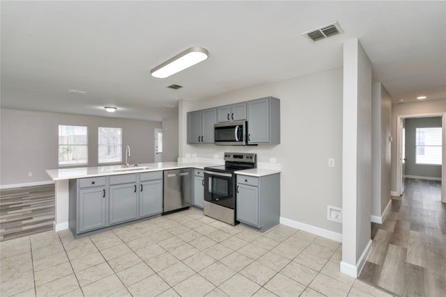 829 Santa Rosa Drive, Fort Worth, TX 76052