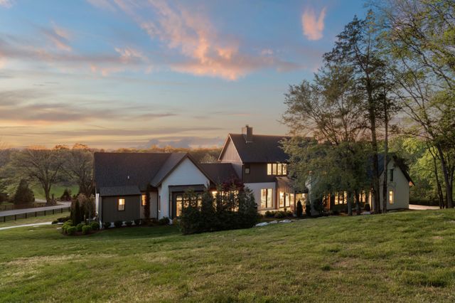 4472 S Carothers Rd, Franklin, TN 37064