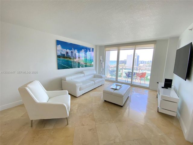 6917 Collins Ave 1422, Miami Beach, FL 33141