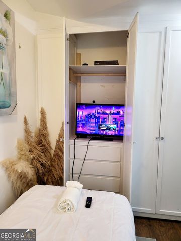 94 & 92 E Wood Street, Newnan, GA 30263