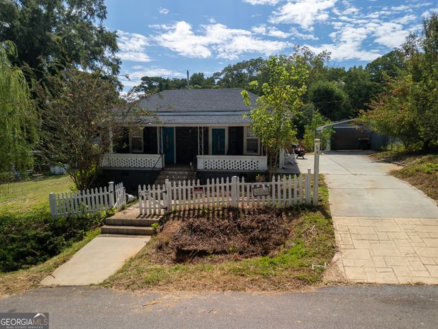 94 & 92 E Wood Street, Newnan, GA 30263