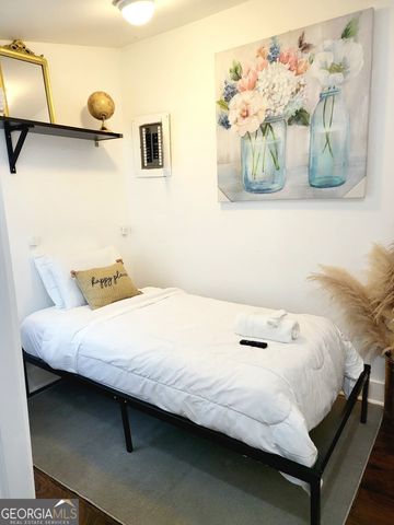 94 & 92 E Wood Street, Newnan, GA 30263