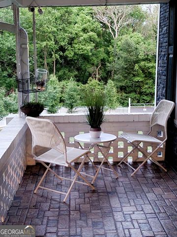 94 & 92 E Wood Street, Newnan, GA 30263