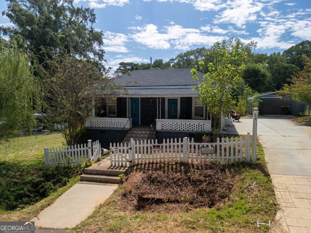 94 & 92 E Wood Street, Newnan, GA 30263