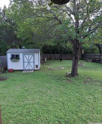 9322 Camino Venado, Helotes, TX 78023