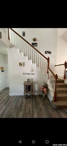 9322 Camino Venado, Helotes, TX 78023