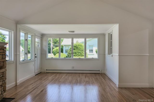 5 Roosevelt Boulevard, East Patchogue, NY 11772