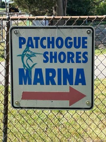 5 Roosevelt Boulevard, East Patchogue, NY 11772