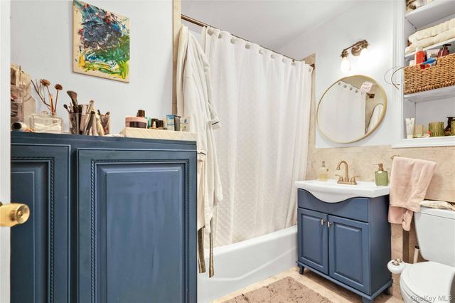 2310 21st Avenue, Astoria, NY 11105