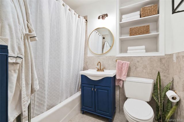 2310 21st Avenue, Astoria, NY 11105