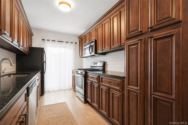 2310 21st Avenue, Astoria, NY 11105
