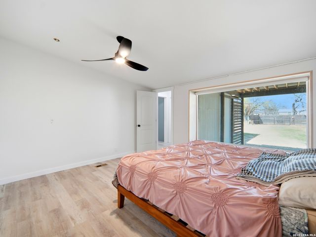 19320 Leal St, San Antonio, TX 78221