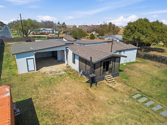 19320 Leal St, San Antonio, TX 78221