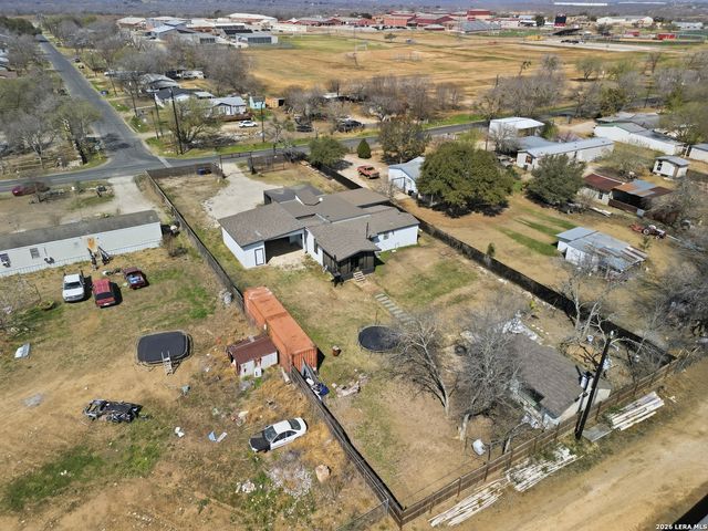 19320 Leal St, San Antonio, TX 78221