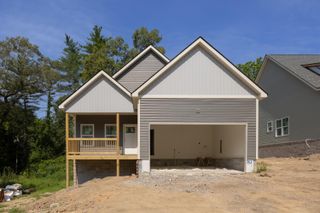 15 Greenslake Road, Rossville, GA 30741
