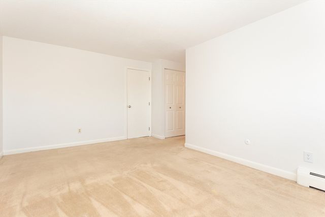 64 Main St 52B, Stoneham, MA 02180