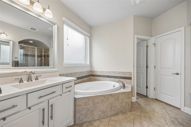 1020 Lancaster Drive, Mckinney, TX 75071