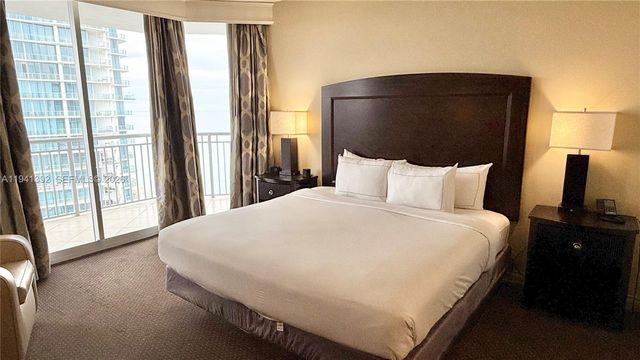 17375 Collins Ave 2406, Sunny Isles Beach, FL 33160