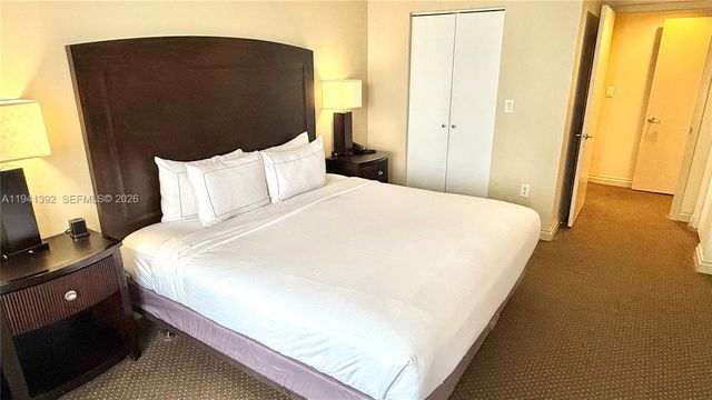 17375 Collins Ave 2406, Sunny Isles Beach, FL 33160