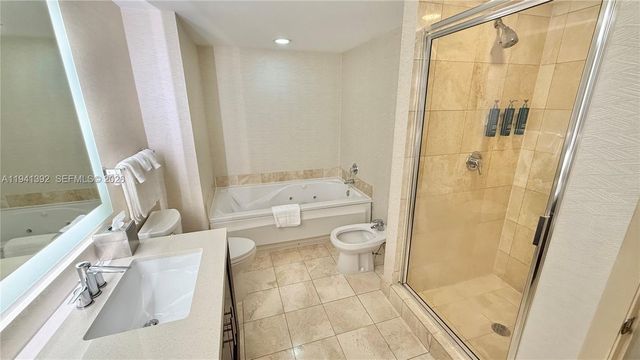 17375 Collins Ave 2406, Sunny Isles Beach, FL 33160