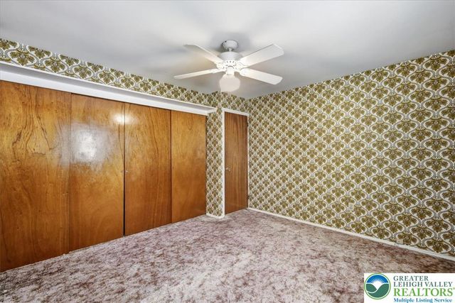 1235 Oakwood Drive, Hanover Twp, PA 18017