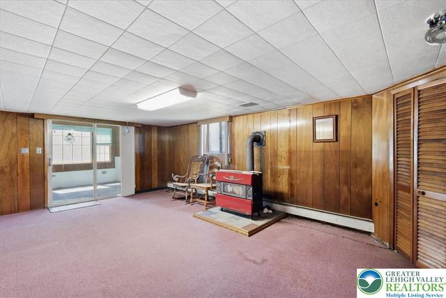 1235 Oakwood Drive, Hanover Twp, PA 18017