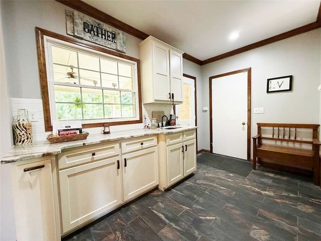 2501 Acorn Court, Franklin Park, PA 15090