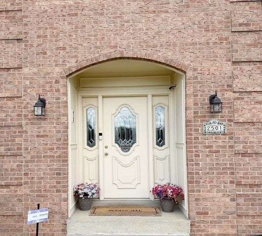 2501 Acorn Court, Franklin Park, PA 15090