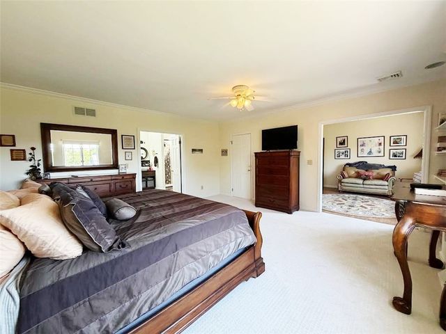 2501 Acorn Court, Franklin Park, PA 15090