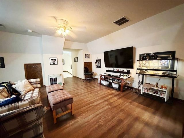 2501 Acorn Court, Franklin Park, PA 15090
