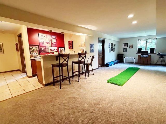 2501 Acorn Court, Franklin Park, PA 15090